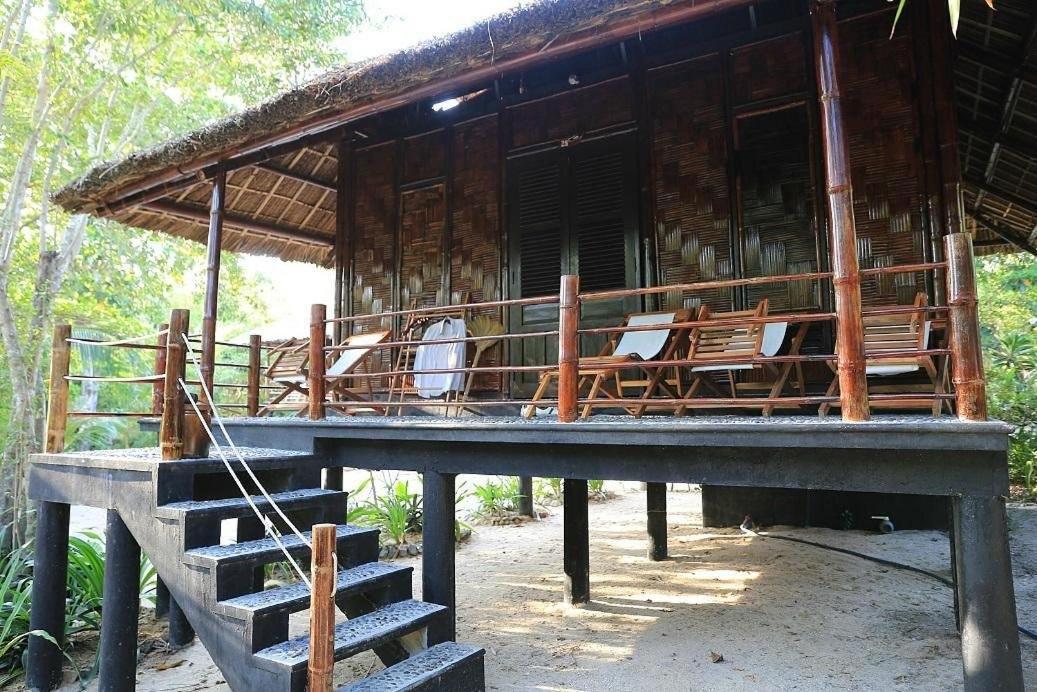 Whale Island Resort Dam Mon Екстериор снимка
